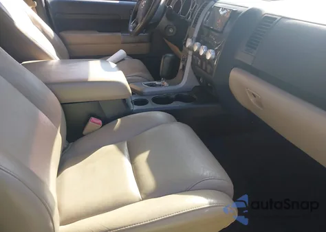 2013 Toyota Tundra Grade 5.7L V8 из США, поврежденный, VIN 5TFEY5F16DX136318